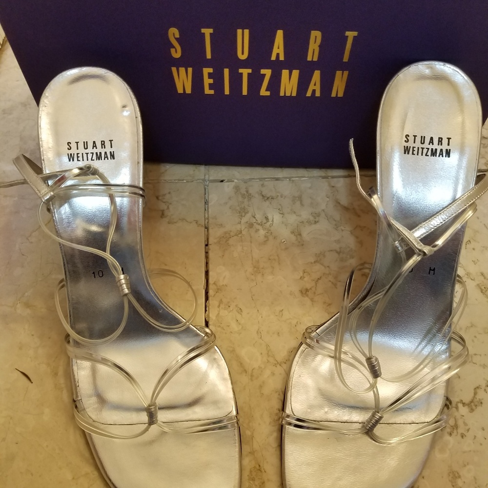 Dress shoes